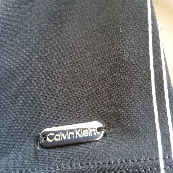 Calvin Klein Ladies Sleeveless Top - Picture 8 of 8